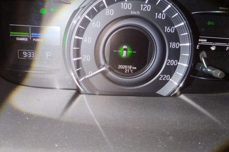 Used Honda Elysion 2019 2.0L Hybrid Luxury Edition Odometer Close Up