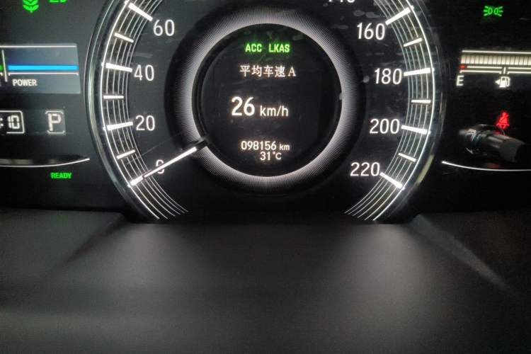 Used Honda Elysion 2019 2.0L Hybrid Luxury Edition Odometer Close Up