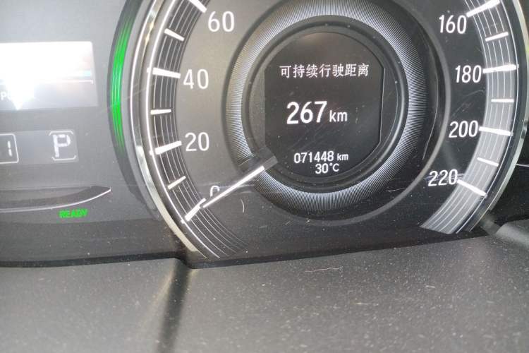 Used Honda Elysion 2019 2.0L Hybrid Luxury Edition Odometer Close Up