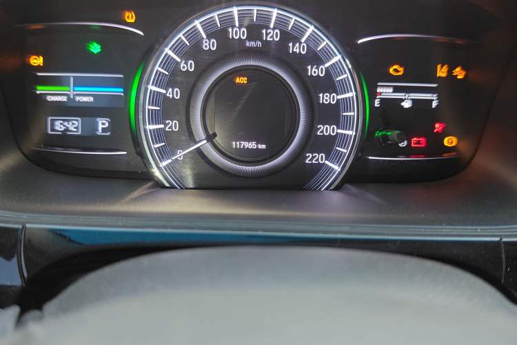 Used Honda Elysion 2019 2.0L Hybrid Luxury Edition Odometer Close Up