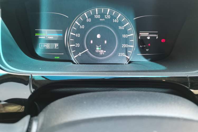 Used Honda Elysion 2019 2.0L Hybrid Luxury Edition Odometer Close Up