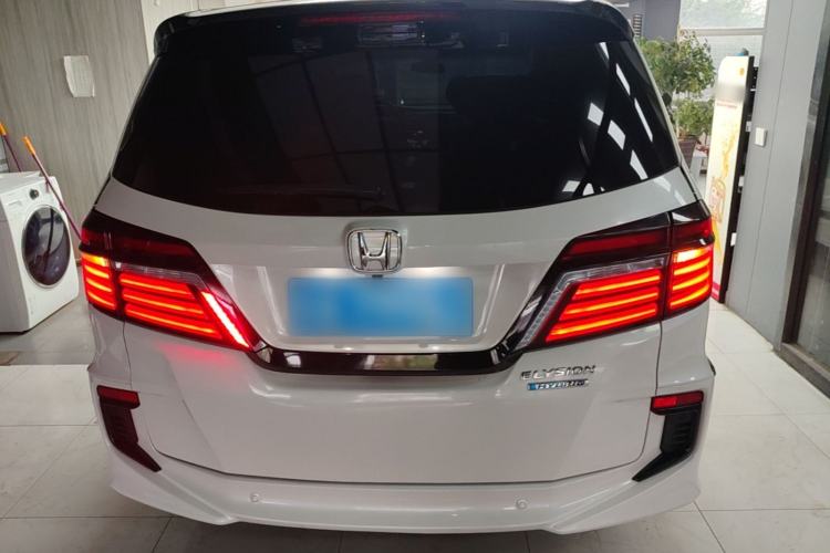Used Honda Elysion 2019 2.0L Hybrid Supreme Edition Rear