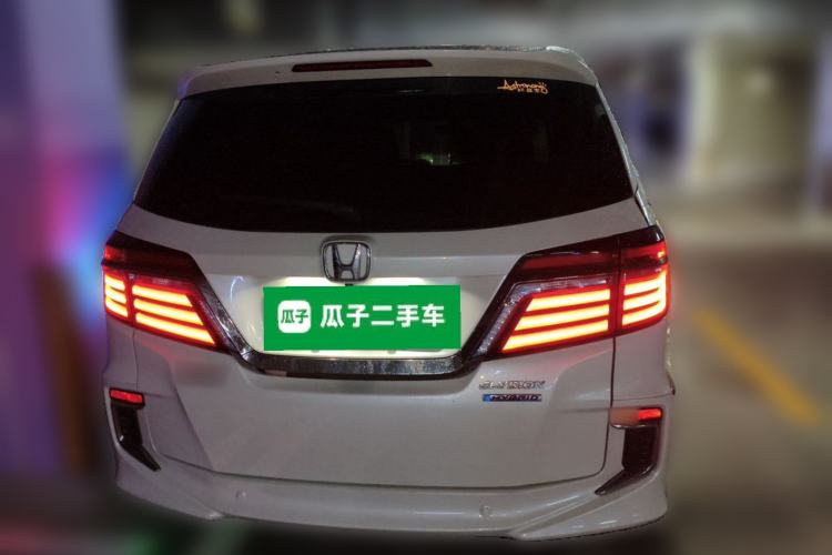 Used Honda Elysion 2019 2.0L Hybrid Luxury Edition Rear