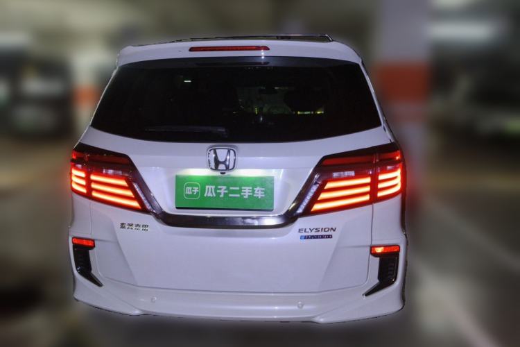 Used Honda Elysion 2019 2.0L Hybrid Luxury Edition Rear