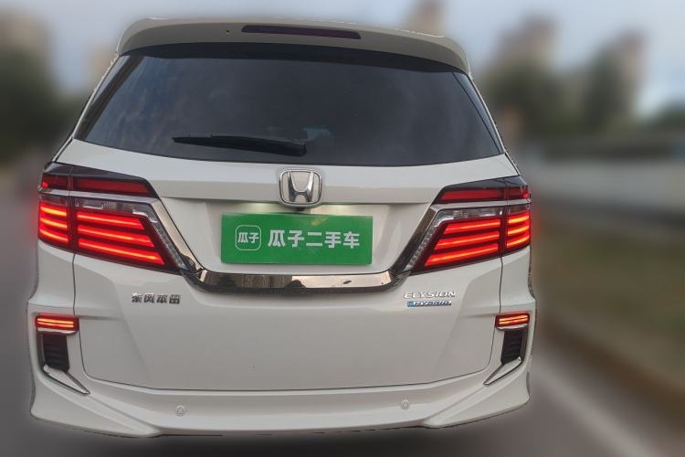 Used Honda Elysion 2019 2.0L Hybrid Luxury Edition Rear