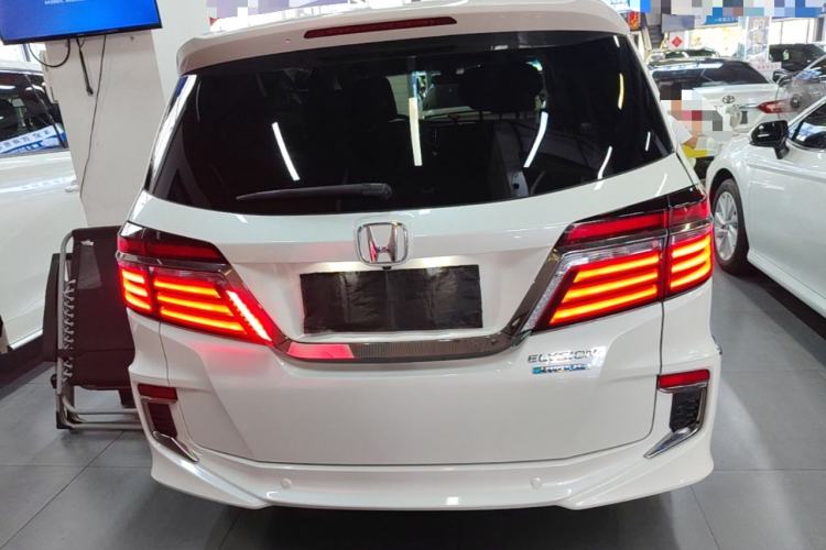 Used Honda Elysion 2019 2.0L Hybrid Luxury Edition Rear