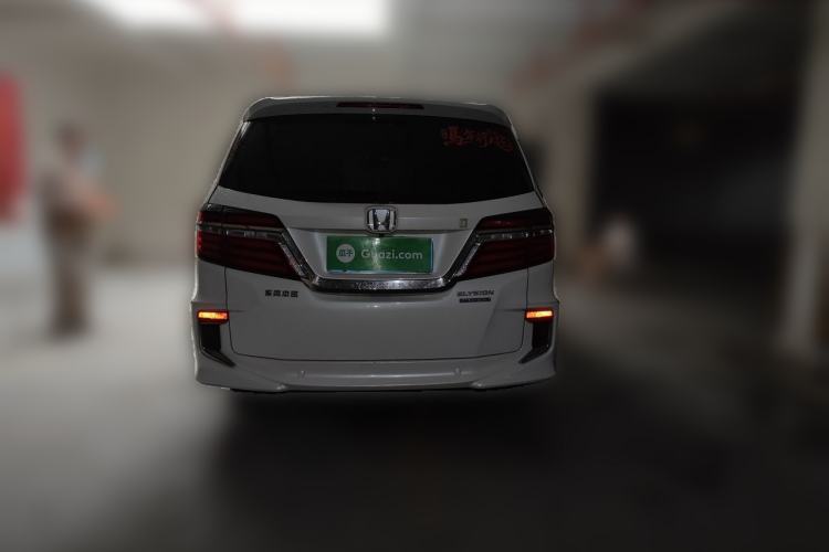 Used Honda Elysion 2019 2.0L Hybrid Luxury Edition Rear