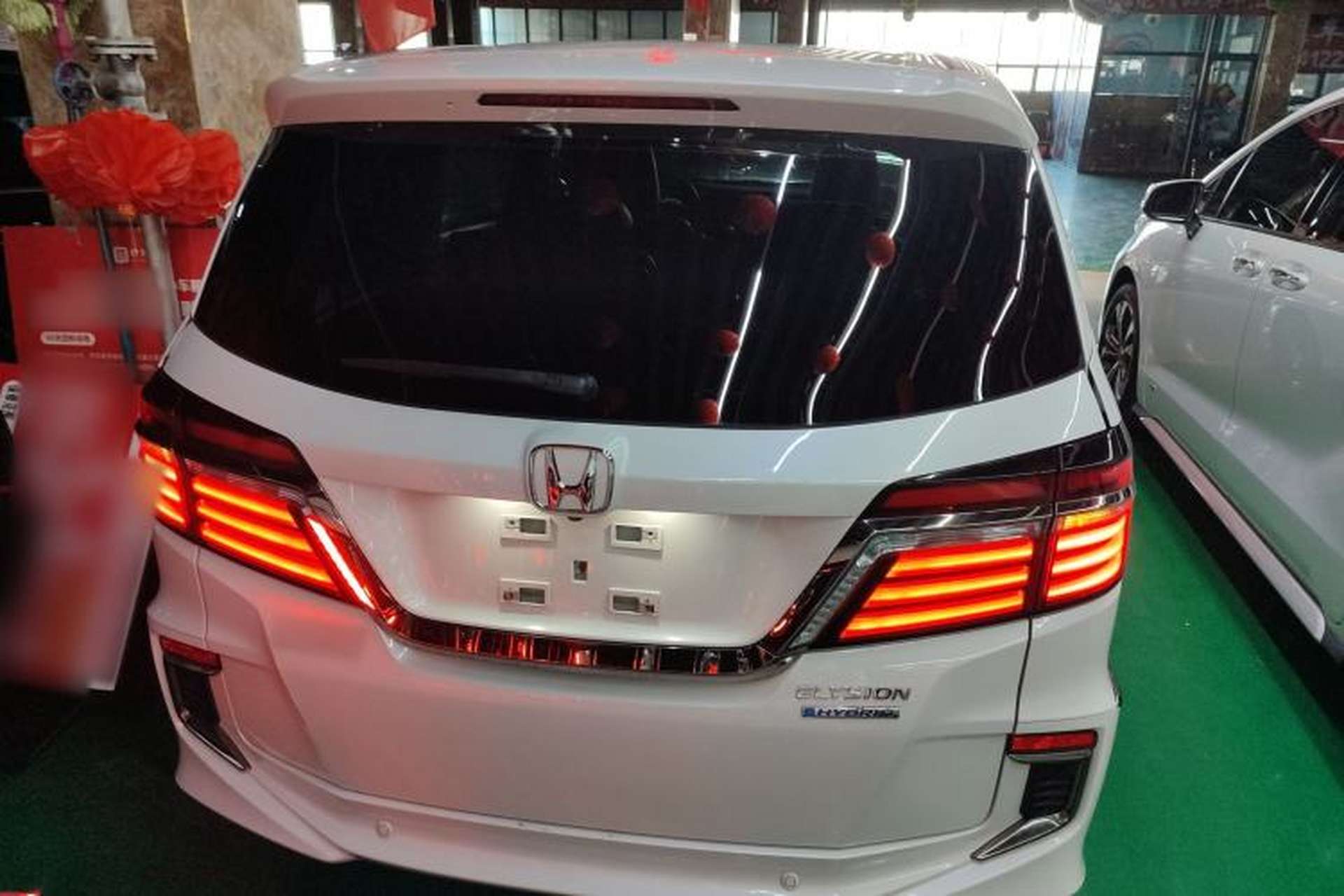 Used Honda Elysion 2019 2.0L Hybrid Luxury Edition Rear
