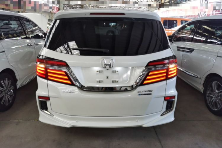 Used Honda Elysion 2019 2.0L Hybrid Luxury Edition Rear