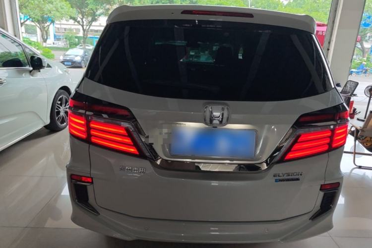 Used Honda Elysion 2019 2.0L Hybrid Luxury Edition Rear