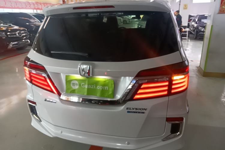 Used Honda Elysion 2019 2.0L Hybrid Luxury Edition Rear