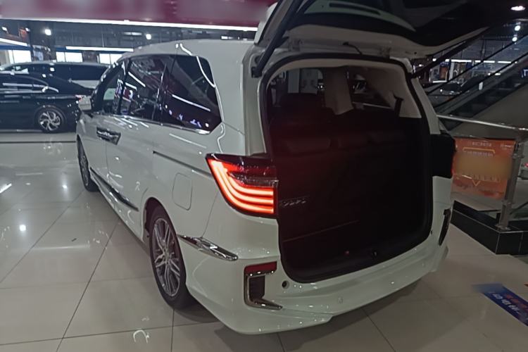 Used Honda Elysion 2019 2.0L Hybrid Luxury Edition Rear Left 45 Deg