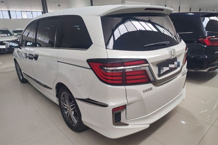 Used Honda Elysion 2019 2.0L Hybrid Luxury Edition Rear Left 45 Deg