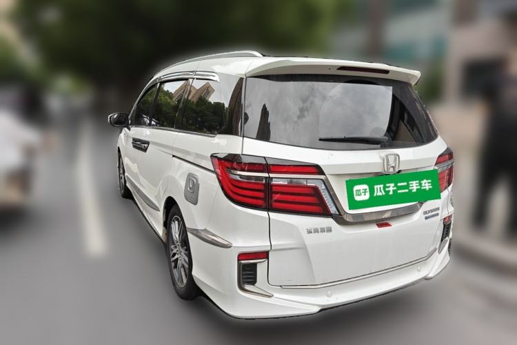 Used Honda Elysion 2019 2.0L Hybrid Luxury Edition Rear Left 45 Deg