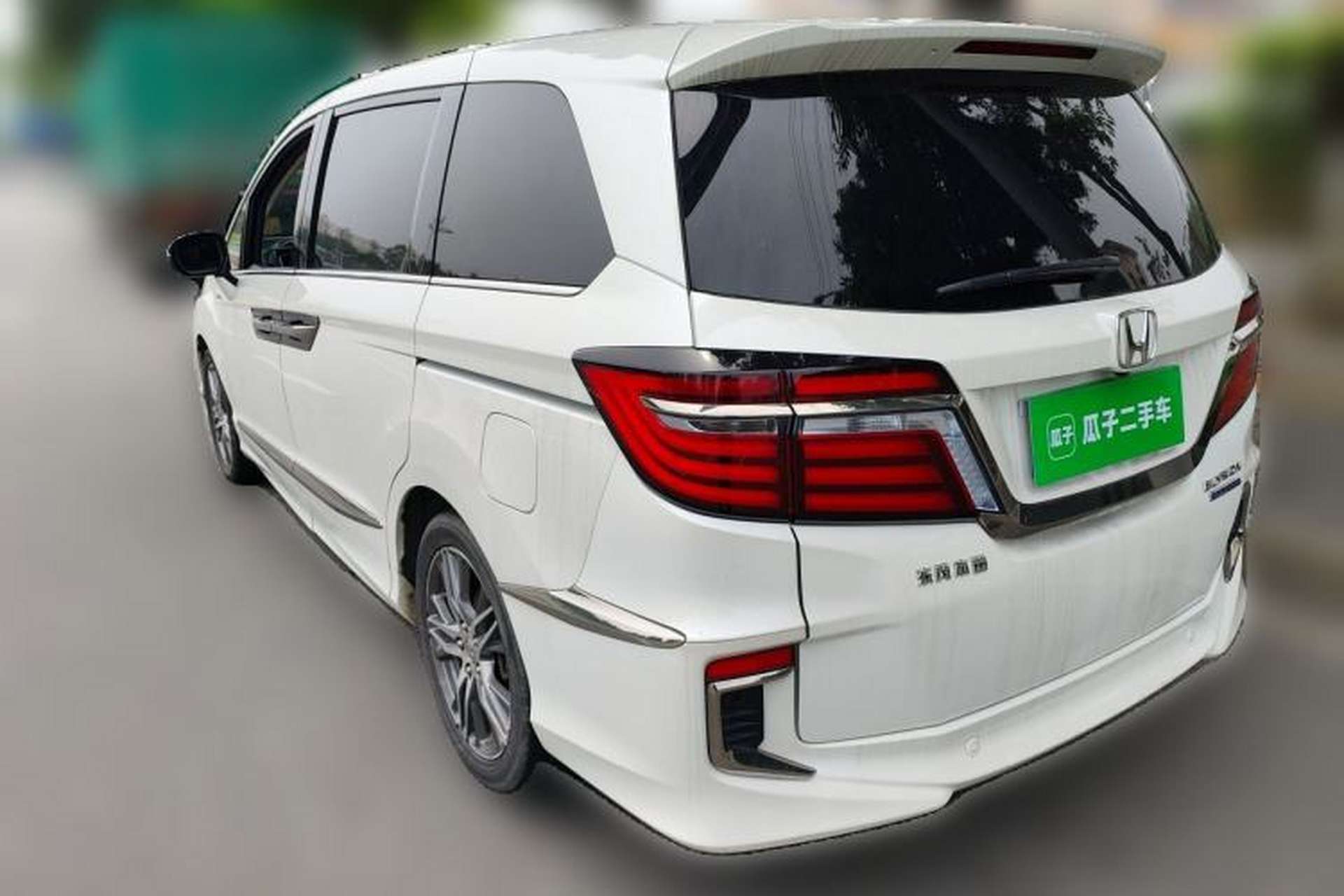 Used Honda Elysion 2019 2.0L Hybrid Luxury Edition Rear Left 45 Deg
