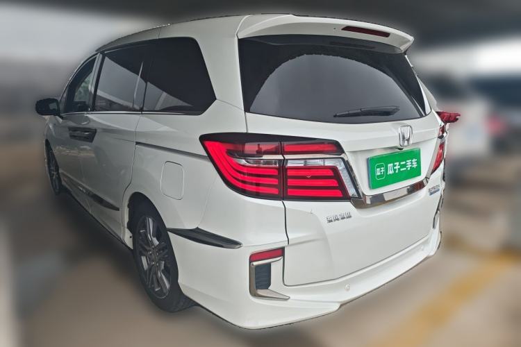 Used Honda Elysion 2019 2.0L Hybrid Luxury Edition Rear Left 45 Deg