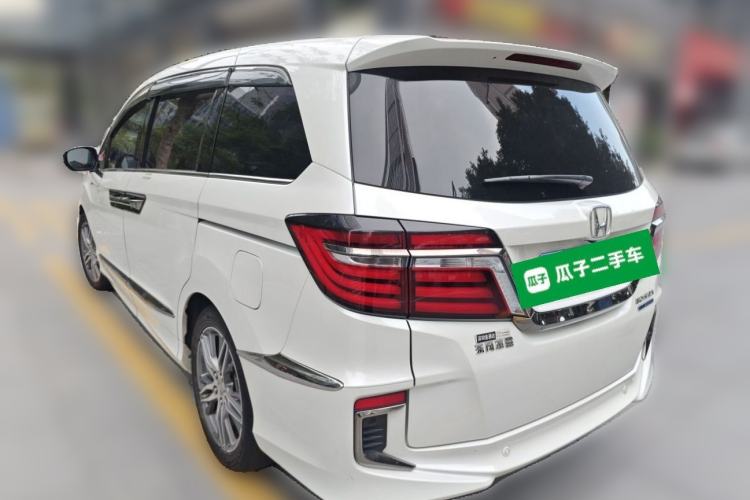 Used Honda Elysion 2019 2.0L Hybrid Luxury Edition Rear Left 45 Deg