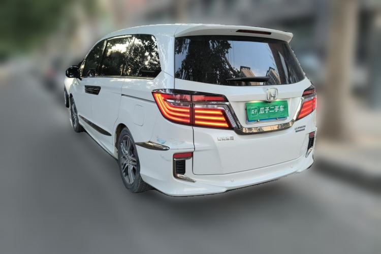 Used Honda Elysion 2019 2.0L Hybrid Luxury Edition Rear Left 45 Deg