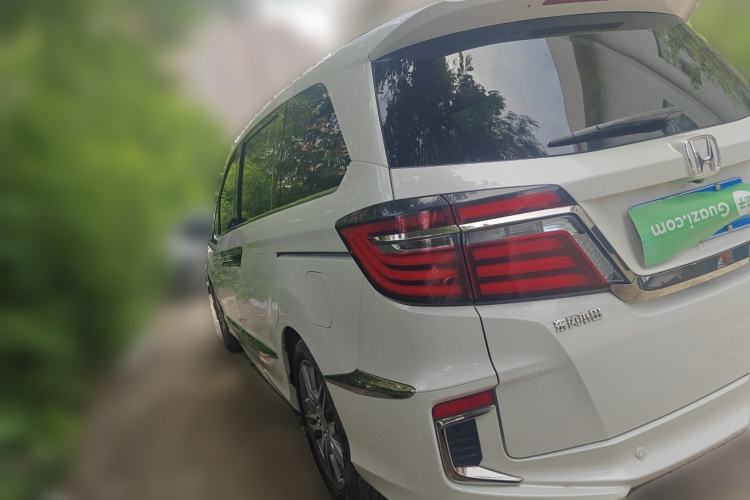 Used Honda Elysion 2019 2.0L Hybrid Luxury Edition Rear Left 45 Deg