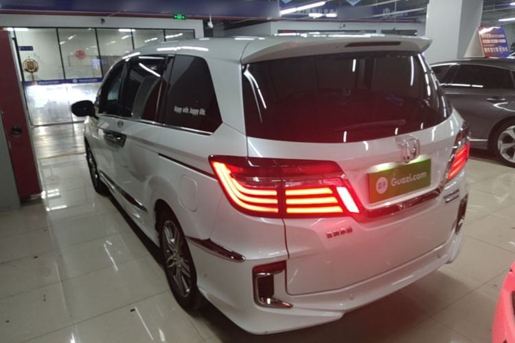 Used Honda Elysion 2019 2.0L Hybrid Comfort Edition Rear Left 45 Deg