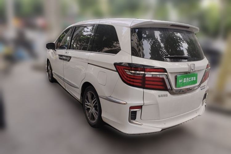 Used Honda Elysion 2019 2.0L Hybrid Luxury Edition Rear Left 45 Deg