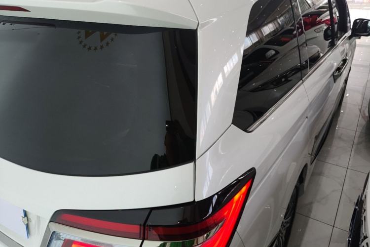 Used Honda Elysion 2019 2.0L Hybrid Luxury Edition Rear Right 45 Deg