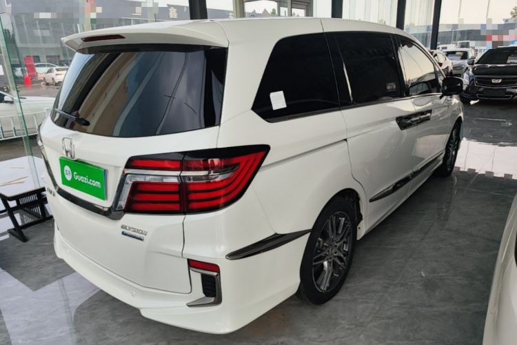 Used Honda Elysion 2019 2.0L Hybrid Luxury Edition Rear Right 45 Deg