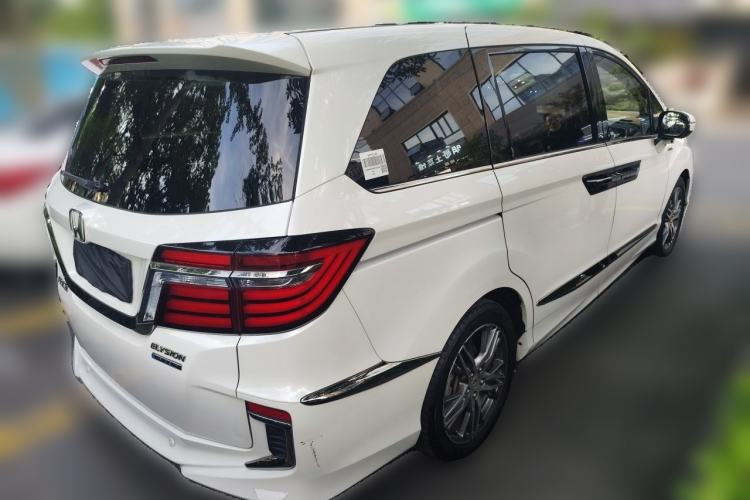 Used Honda Elysion 2019 2.0L Hybrid Supreme Edition Rear Right 45 Deg