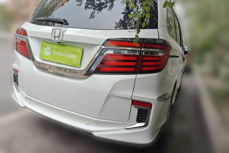 Used Honda Elysion 2019 2.0L Hybrid Luxury Edition Rear Right 45 Deg