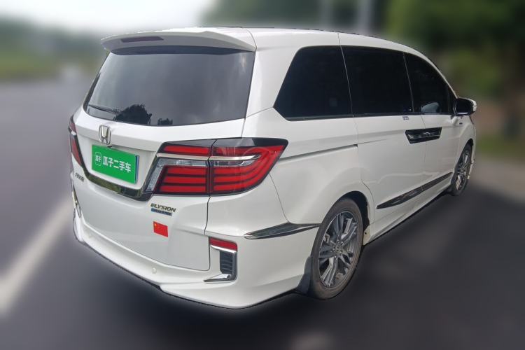 Used Honda Elysion 2019 2.0L Hybrid Luxury Edition Rear Right 45 Deg