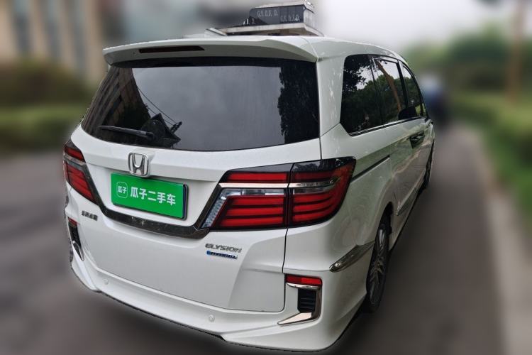 Used Honda Elysion 2019 2.0L Hybrid Luxury Edition Rear Right 45 Deg