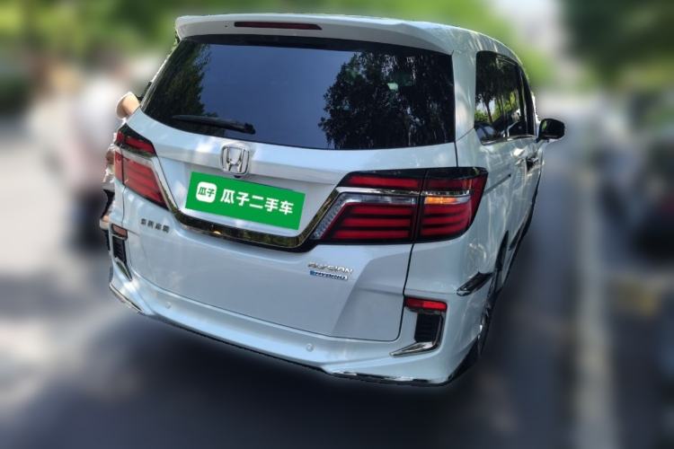 Used Honda Elysion 2019 2.0L Hybrid Luxury Edition Rear Right 45 Deg