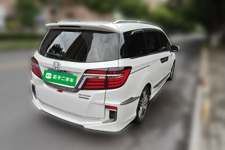 Used Honda Elysion 2019 2.0L Hybrid Luxury Edition Rear Right 45 Deg