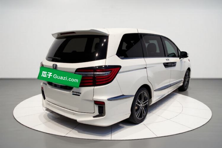 Used Honda Elysion 2019 2.0L Hybrid Supreme Edition Rear Right 45 Deg