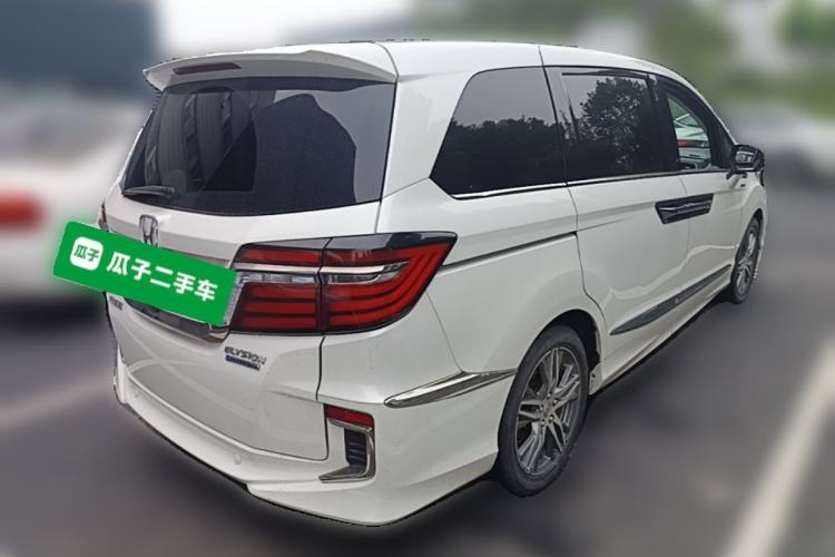 Used Honda Elysion 2019 2.0L Hybrid Luxury Edition Rear Right 45 Deg