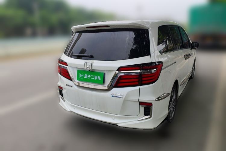 Used Honda Elysion 2019 2.0L Hybrid Luxury Edition Rear Right 45 Deg