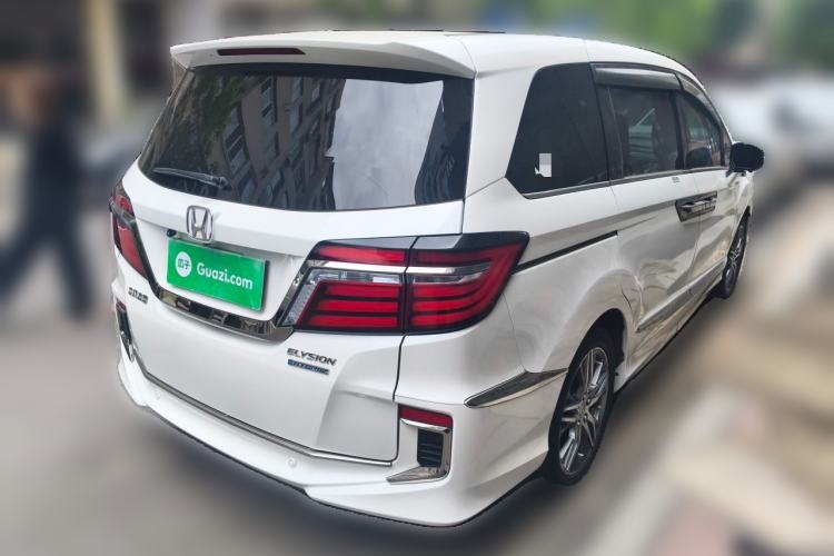 Used Honda Elysion 2019 2.0L Hybrid Supreme Edition Rear Right 45 Deg