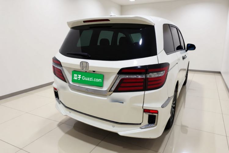 Used Honda Elysion 2019 2.0L Hybrid Luxury Edition Rear Right 45 Deg