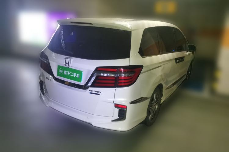 Used Honda Elysion 2019 2.0L Hybrid Luxury Edition Rear Right 45 Deg