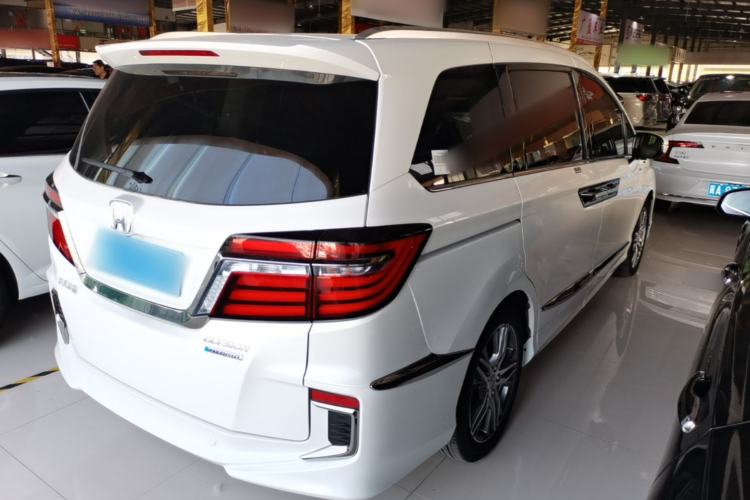 Used Honda Elysion 2019 2.0L Hybrid Luxury Edition Rear Right 45 Deg