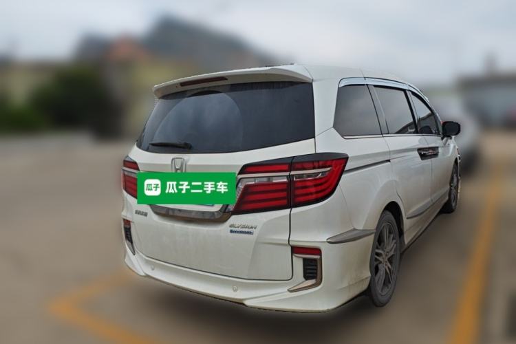 Used Honda Elysion 2019 2.0L Hybrid Luxury Edition Rear Right 45 Deg