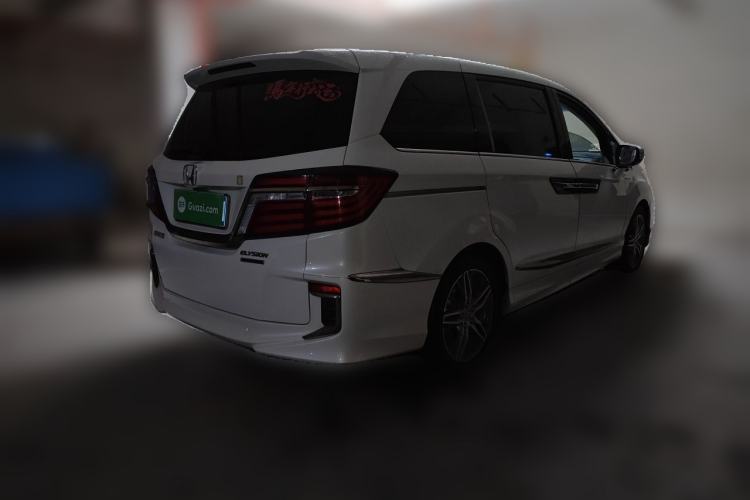 Used Honda Elysion 2019 2.0L Hybrid Luxury Edition Rear Right 45 Deg
