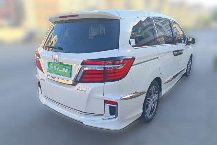 Used Honda Elysion 2019 2.0L Hybrid Luxury Edition Rear Right 45 Deg