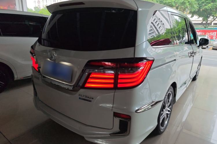 Used Honda Elysion 2019 2.0L Hybrid Luxury Edition Rear Right 45 Deg