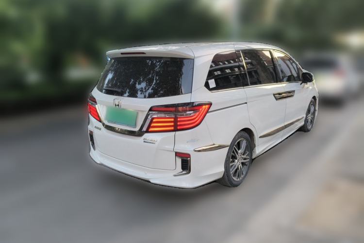Used Honda Elysion 2019 2.0L Hybrid Luxury Edition Rear Right 45 Deg