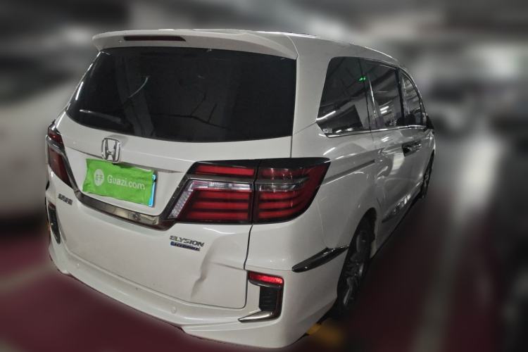 Used Honda Elysion 2019 2.0L Hybrid Supreme Edition Rear Right 45 Deg
