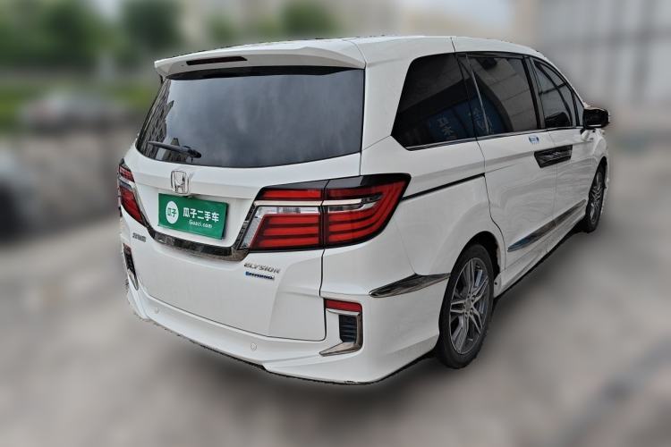 Used Honda Elysion 2019 2.0L Hybrid Luxury Edition Rear Right 45 Deg