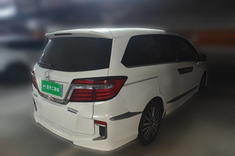 Used Honda Elysion 2019 2.0L Hybrid Luxury Edition Rear Right 45 Deg
