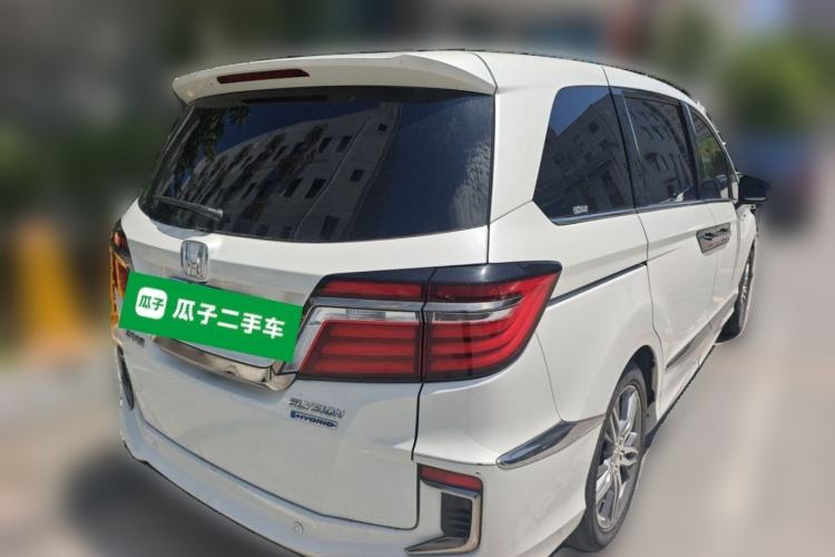 Used Honda Elysion 2019 2.0L Hybrid Luxury Edition Rear Right 45 Deg