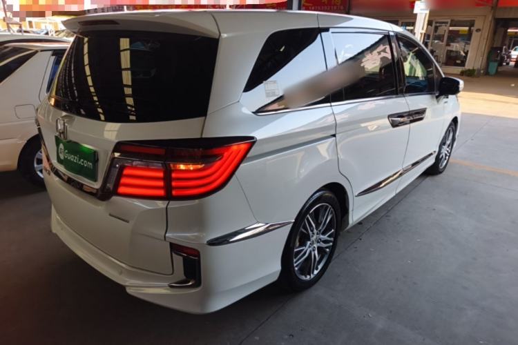 Used Honda Elysion 2019 2.0L Hybrid Luxury Edition Rear Right 45 Deg
